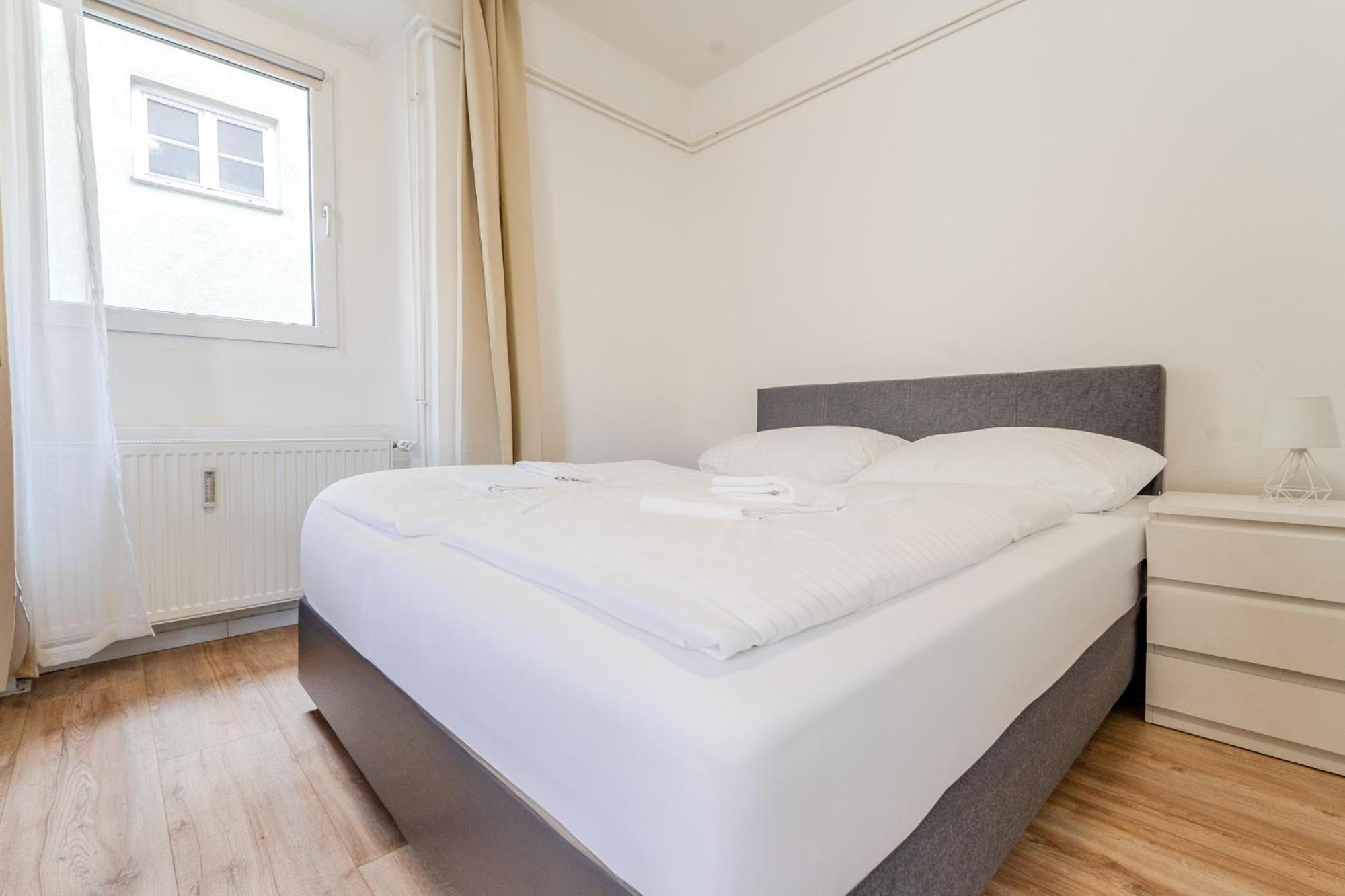 Whats-App Self-Check-In - Vibrant City Life In Graz Eksteriør bilde